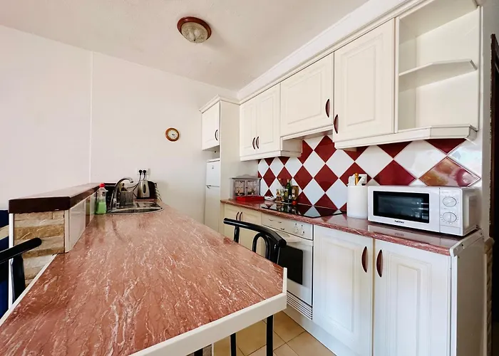 아파트 Quiet Coral Mar 아로나